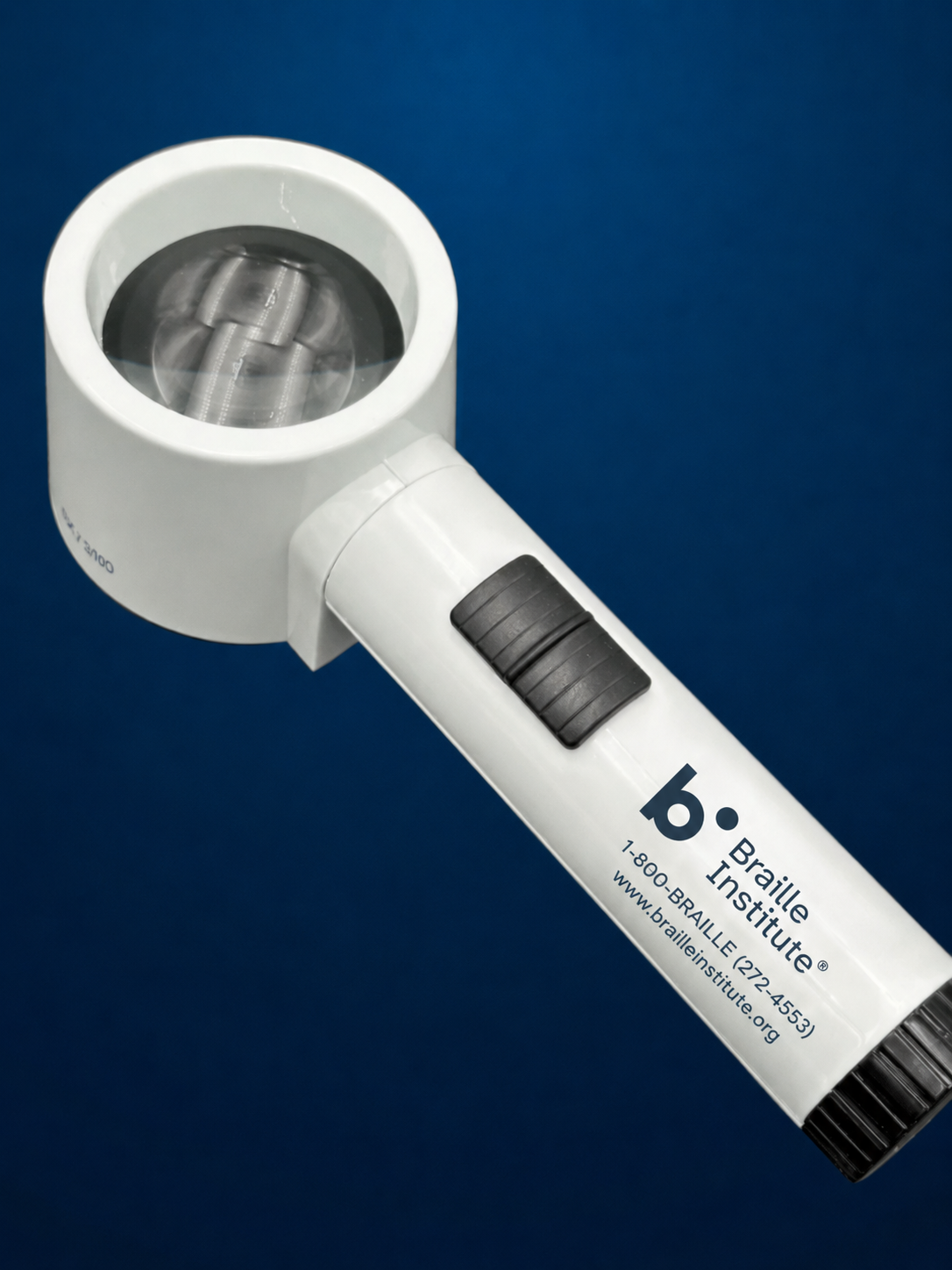 Non-Prescriptive Illuminated Stand Magnifiers from Mattingly