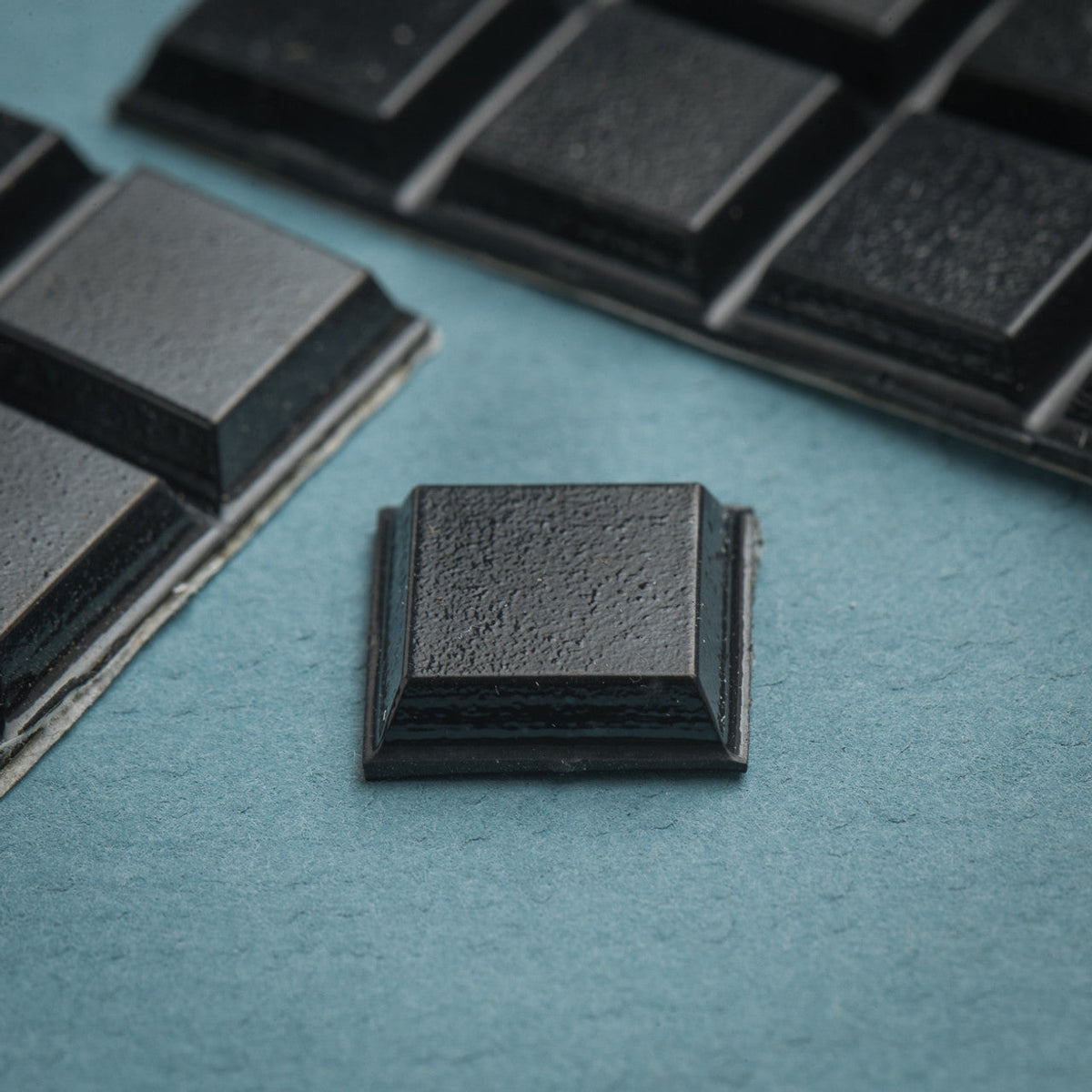 Black Medium Square Bumps Ons